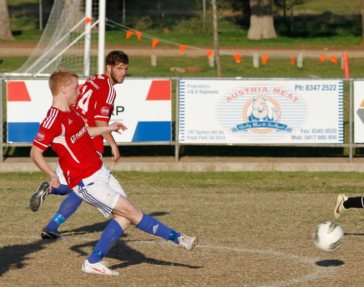 Raiders Vs Adelaide City 2-6-12-75.jpg